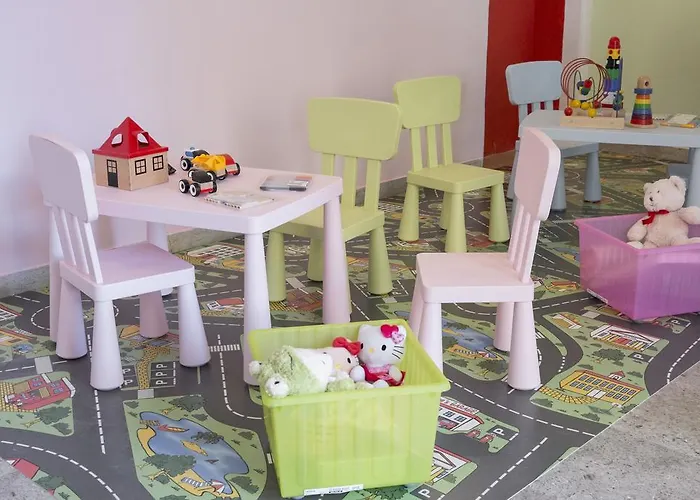 מלון Romagna ריצ'יונה