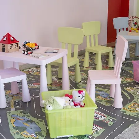 מלון Romagna ריצ'יונה